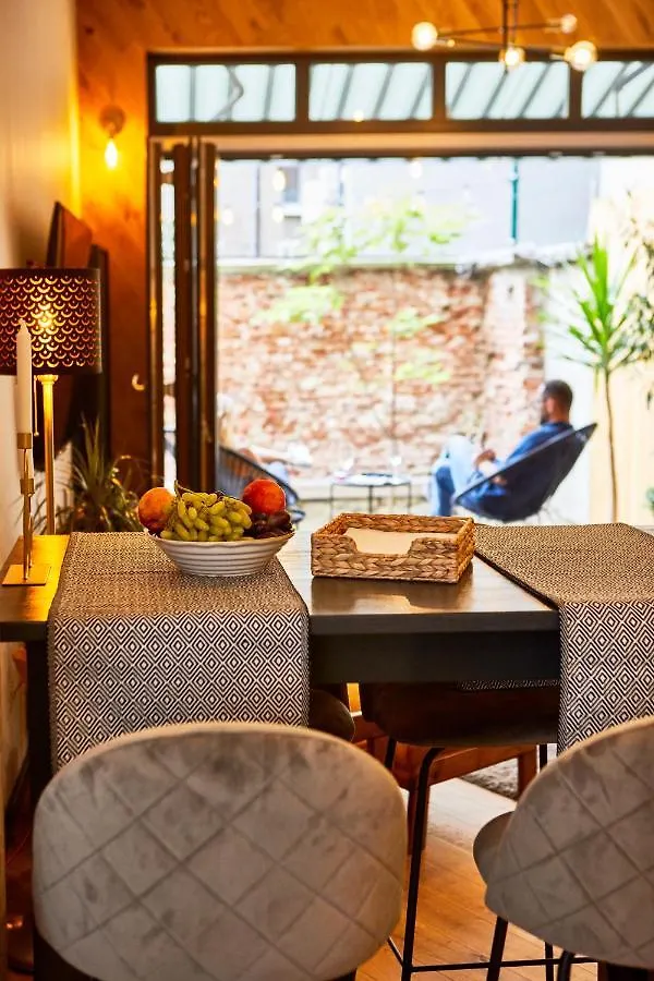 Courthouse #4 Exclusive Top Center Private Garden Sofia Apartment